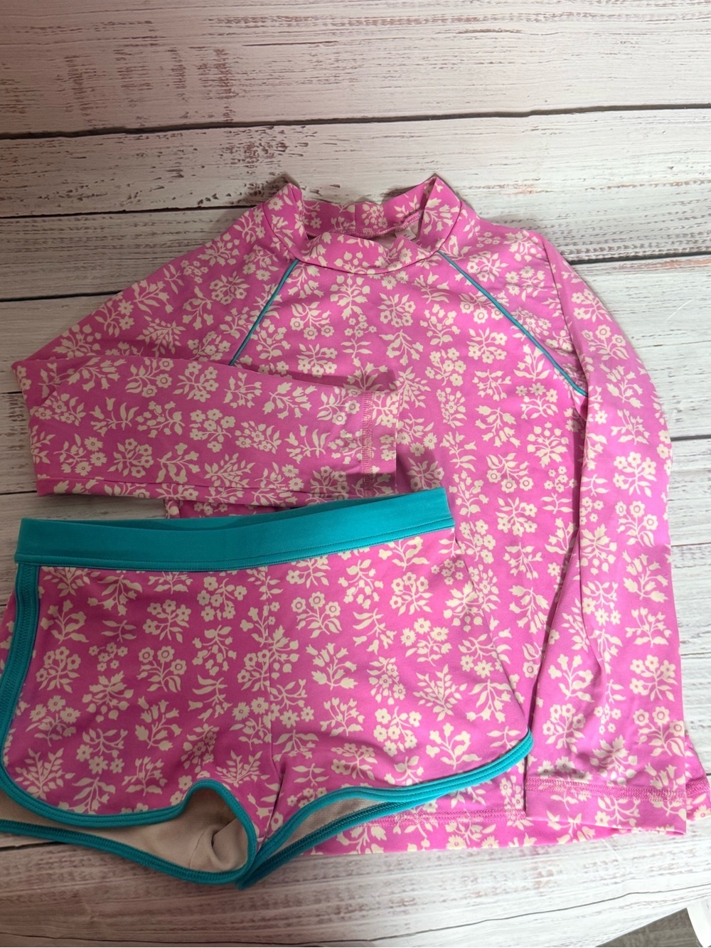 Mini Boden Strawberry Pink Floral Swim Rash Guard Set with Teal Trim size 7/8